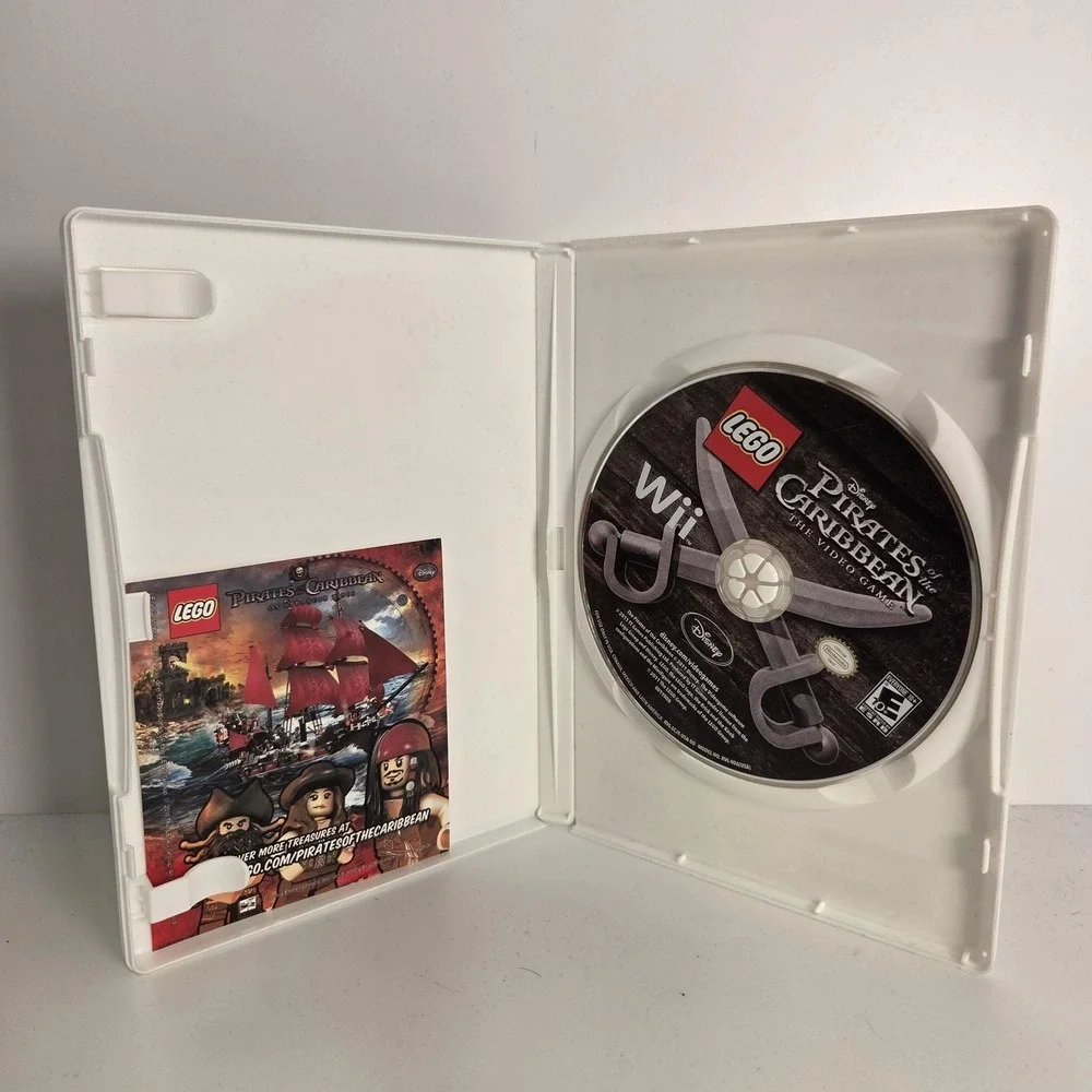 LEGO Pirates Of The Caribbean The Video Game Nintendo Wii Game CIB E10+ Disney